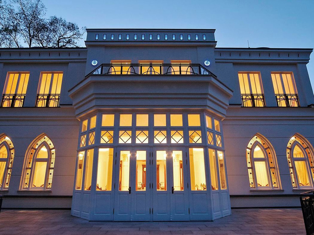 ОАЭ-Амбасадор-Ресюдент4