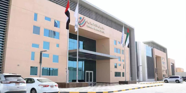 Эмират-Национальная школа1